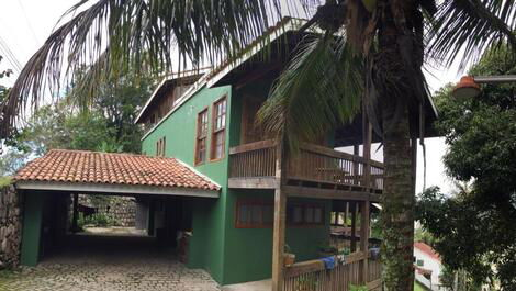 House with pool on Praia do Tenório - Ubatuba