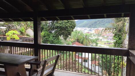 House with pool on Praia do Tenório - Ubatuba