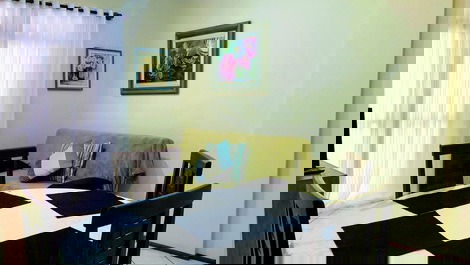 Apt 2 Sleeps 1 bathroom- Swimming pool- 40 m from the sea