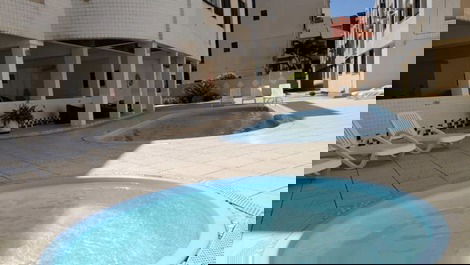 Apt 2 Sleeps 1 bathroom- Swimming pool- 40 m from the sea