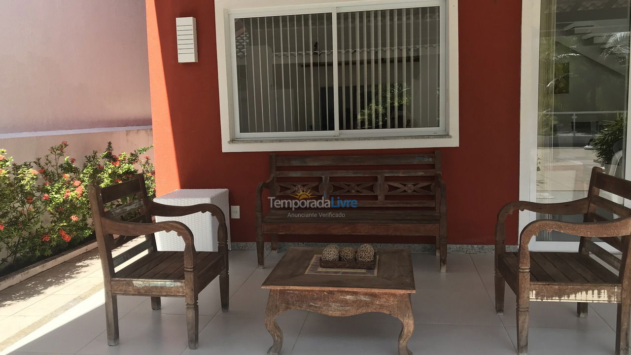 Casa para aluguel de temporada em Camaçari (Barra do Jacuípe)