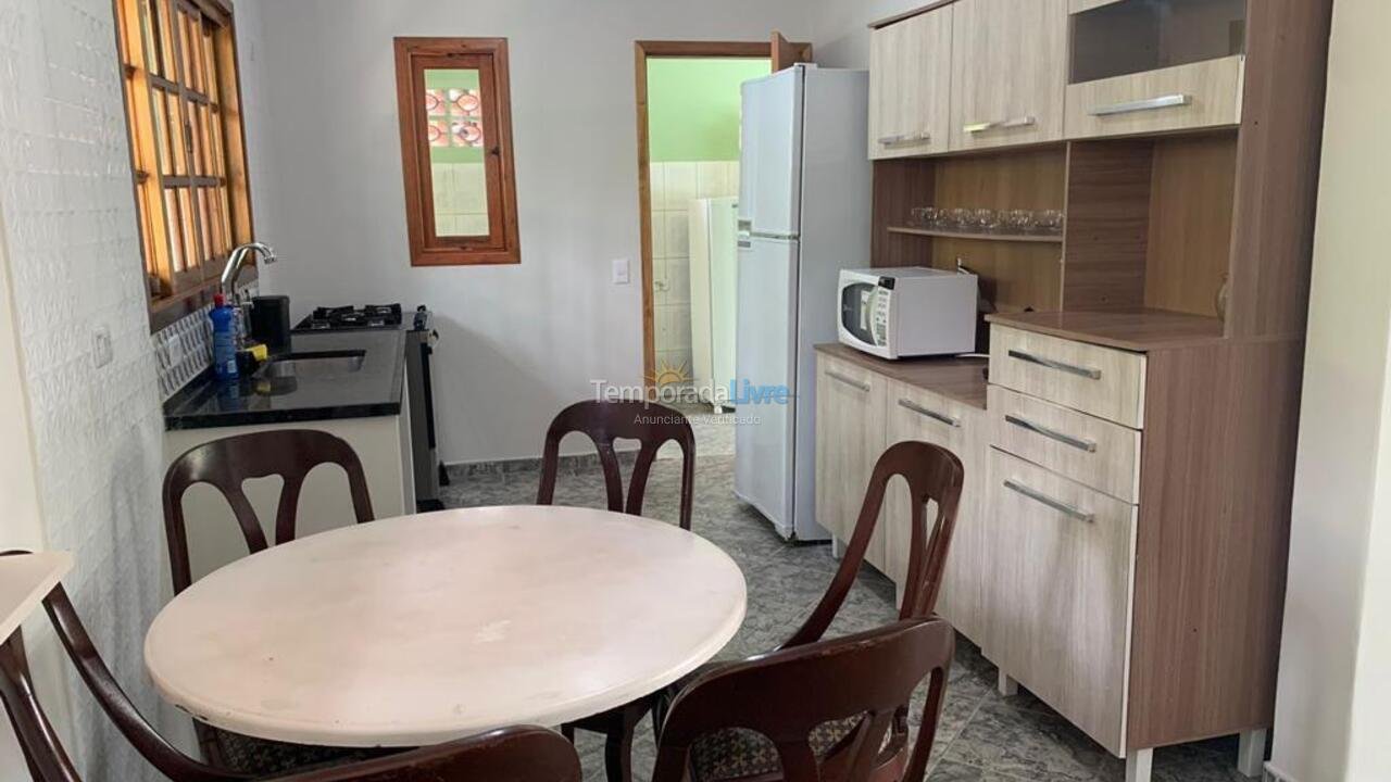 Casa para aluguel de temporada em Ubatuba (Sertao da Quina)