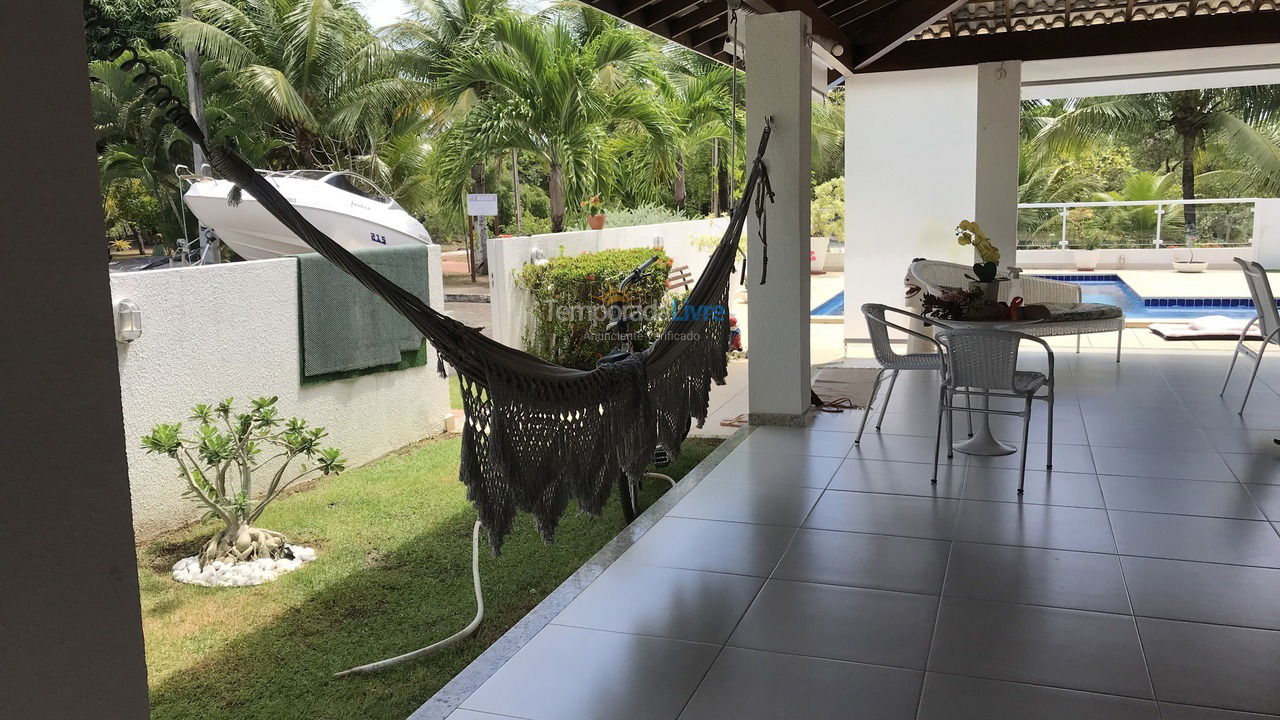 Casa para aluguel de temporada em Camaçari (Barra do Jacuípe)