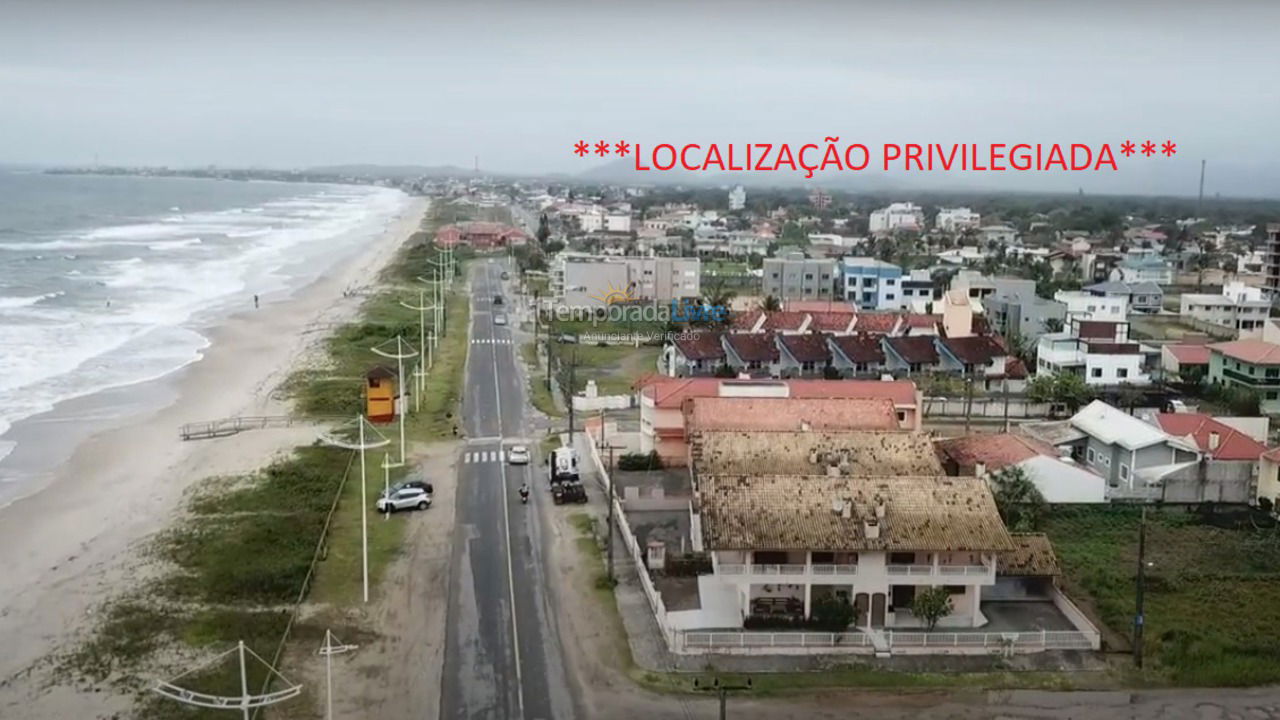 Apartamento para aluguel de temporada em Itapoá (Barra do Saí)