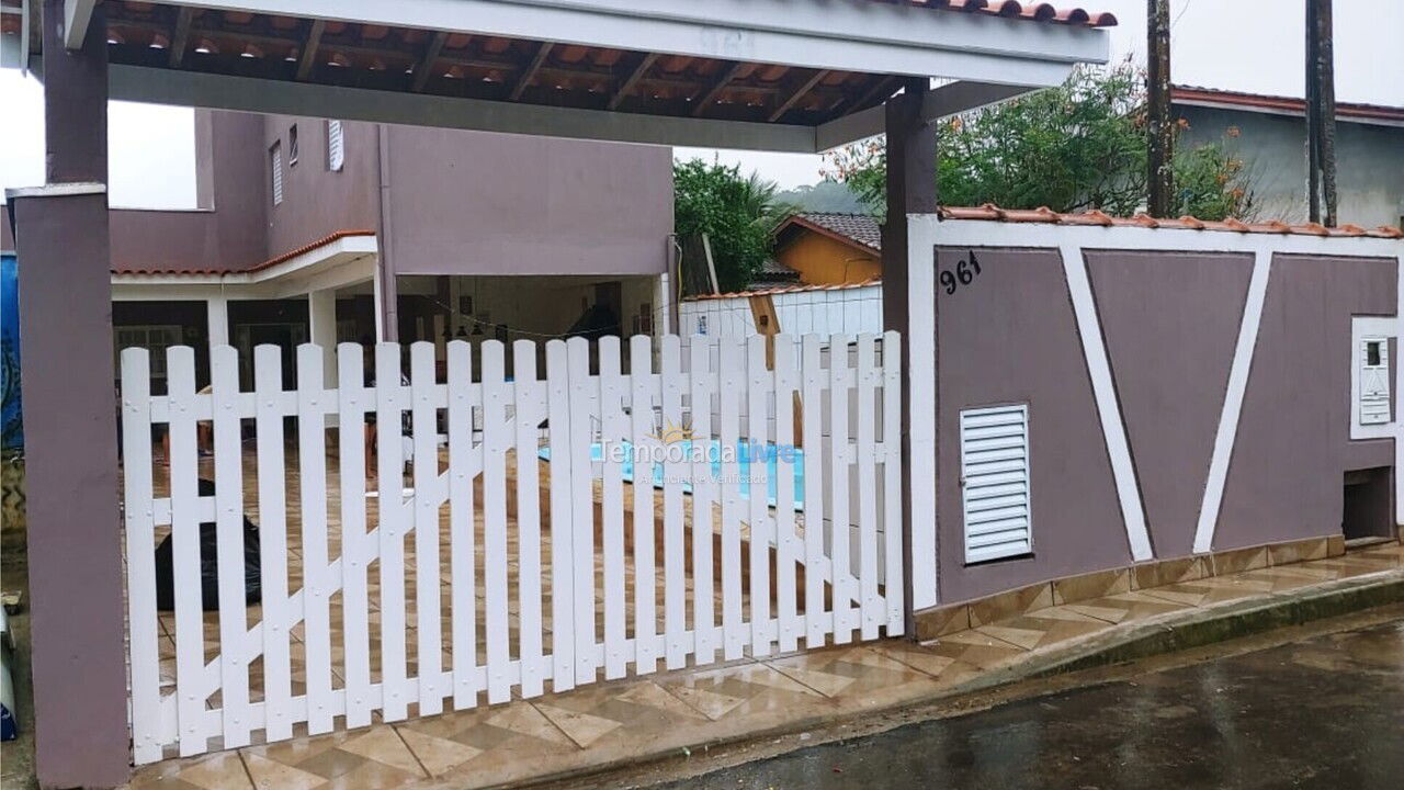 Casa para alquiler de vacaciones em Ubatuba (Maranduba)