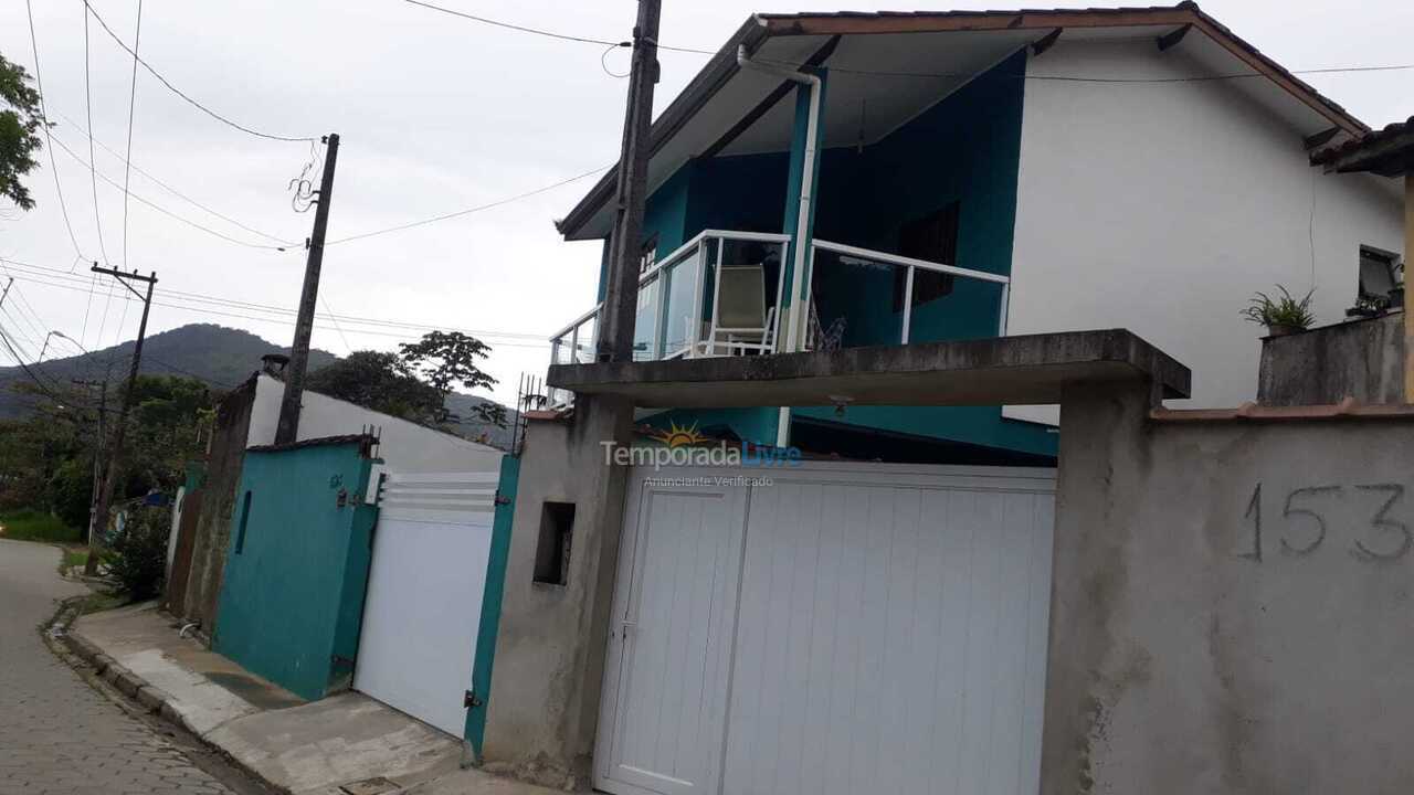Casa para alquiler de vacaciones em Ubatuba (Maranduba)