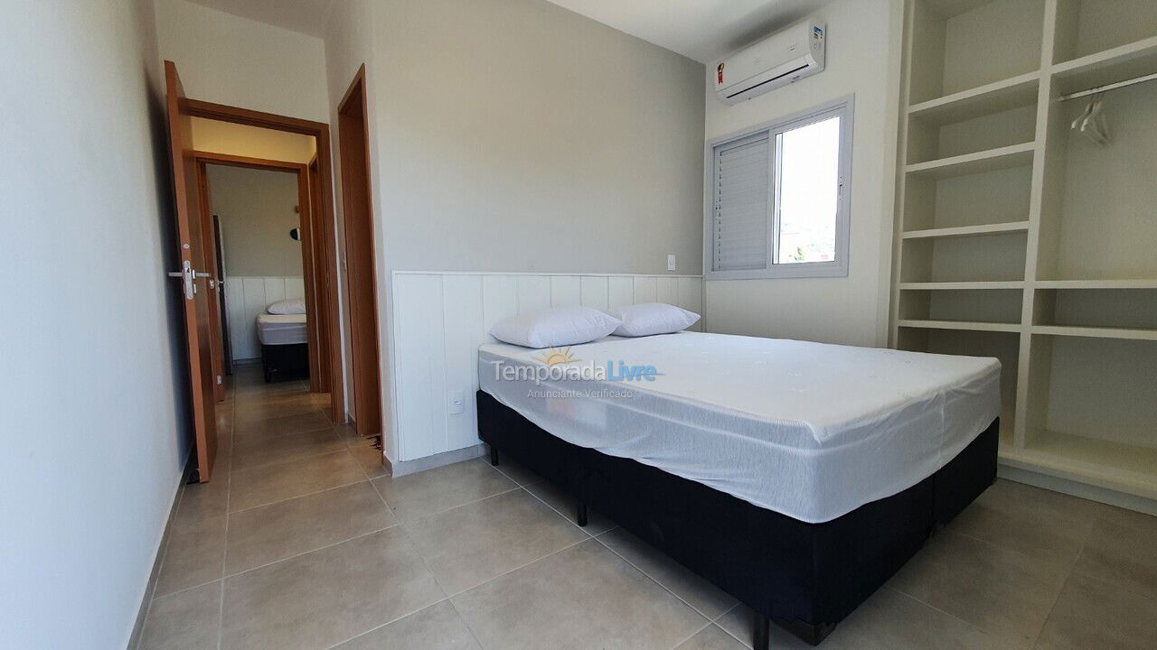 Apartamento para alquiler de vacaciones em Ubatuba (Praia das Toninhas)