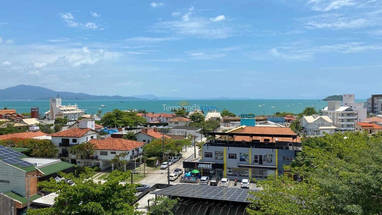 Apartamento para aluguel de temporada em Florianópolis (Jurere Tradicional)