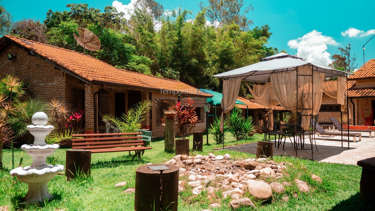 Ranch for vacation rental in Guaratinguetá (Paiol)
