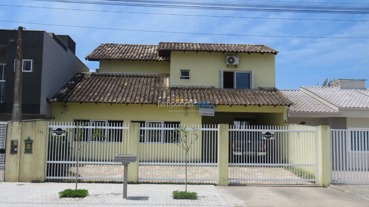 House for vacation rental in Guaratuba (Nereidas)