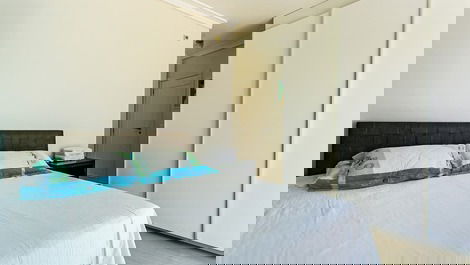 Casa de 04 suítes, piscina, localização ímpar /TARIFAS SOB. CONSULTA!