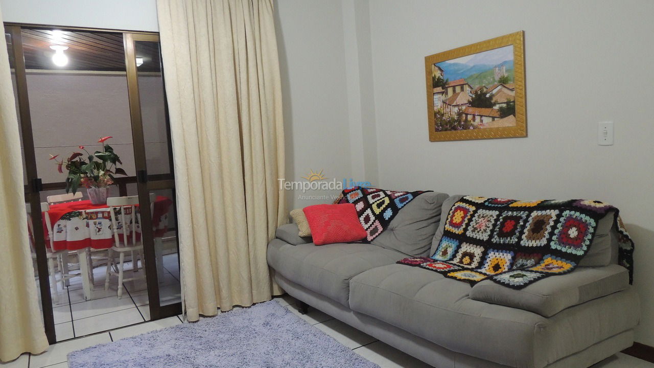 Apartment for vacation rental in Itapema (Meia Praia)