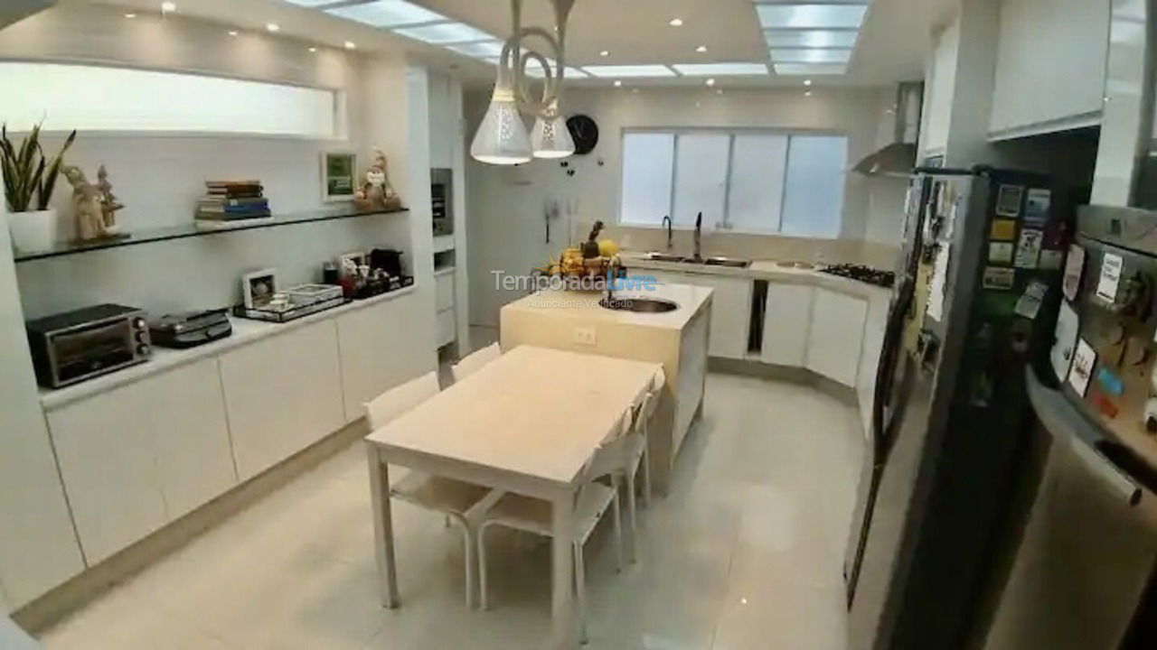 Casa para aluguel de temporada em Rio de Janeiro (Barra da Tijuca)