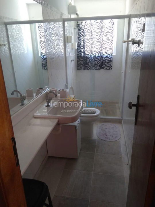 Apartamento para aluguel de temporada em Cabo Frio (Bragapraia Forte E Dunas)