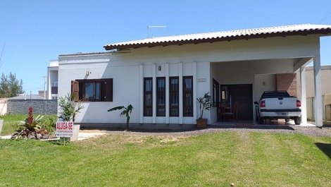 Casa para alquilar en Balneário Gaivota - Turimar