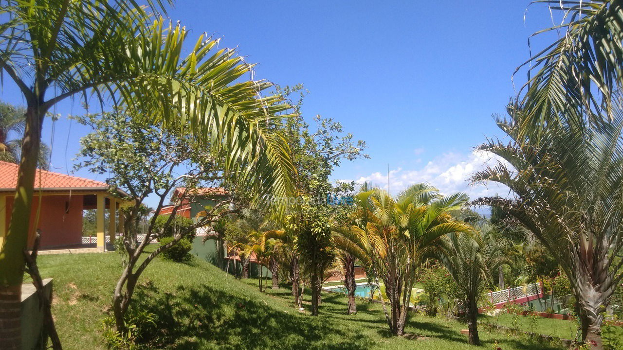 Granja para alquiler de vacaciones em Guararema (Parque Agrinco)