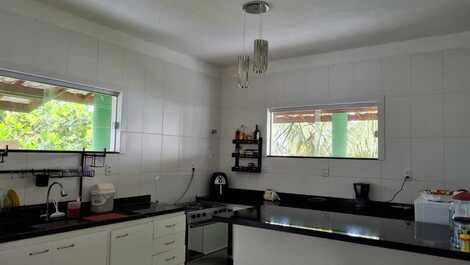 Excellent Vacation Home in Barra do Jacuípe (Closed Cond.)