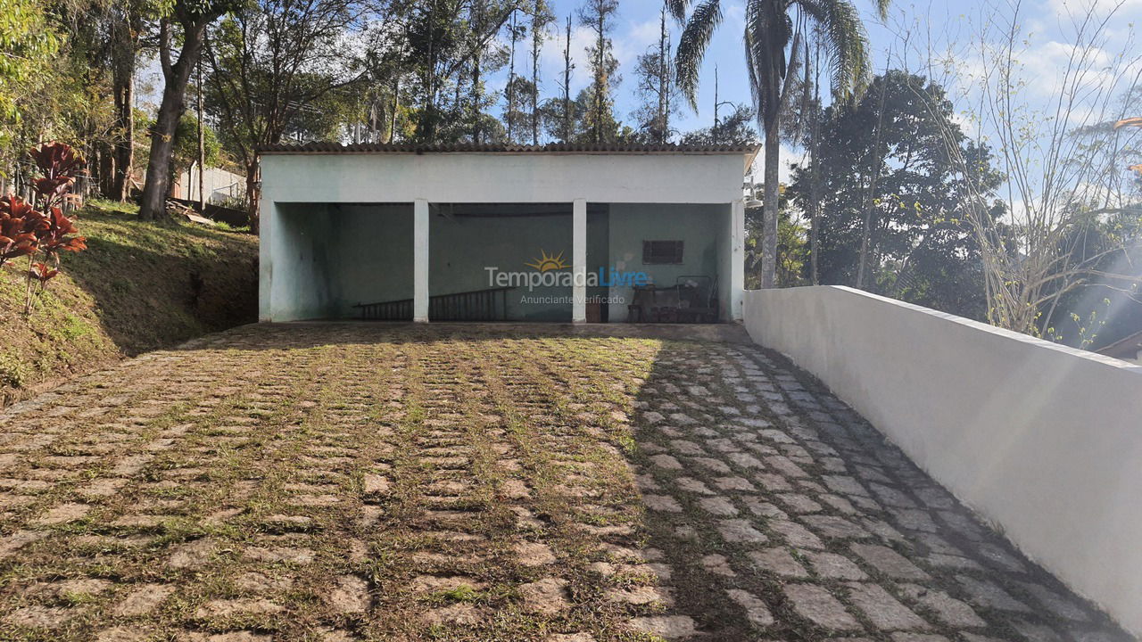 Casa para aluguel de temporada em Suzano (Clube Dos Oficiais)