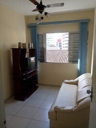 Apartment located 200 meters from the beach in the Boqueirão neighborhood