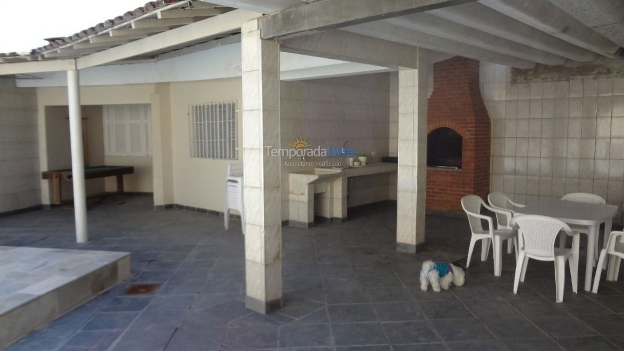Casa para alquiler de vacaciones em Mongaguá (Jardim Praia Grande)