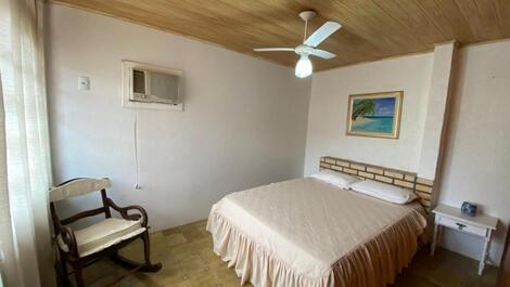 House with 05 bedrooms 100 meters from Morrinhos Beach