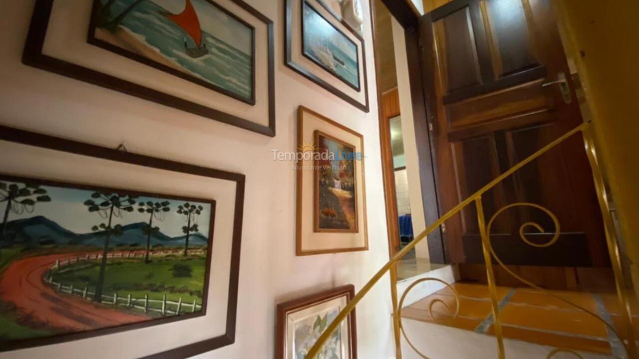 House for vacation rental in Bombinhas (Morrinhos)