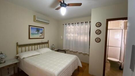 House with 05 bedrooms 100 meters from Morrinhos Beach