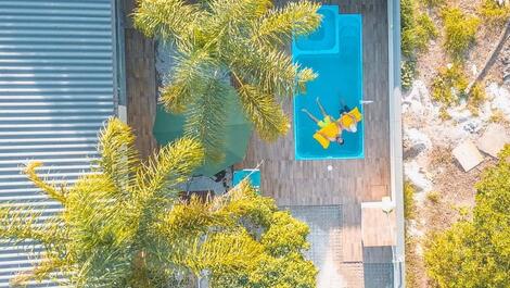 Beautiful house with 04 suites 300 meters from the sea in Canto Grande