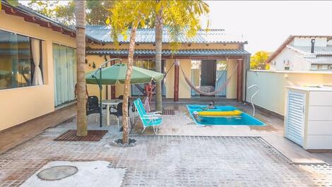Beautiful house with 04 suites 300 meters from the sea in Canto Grande