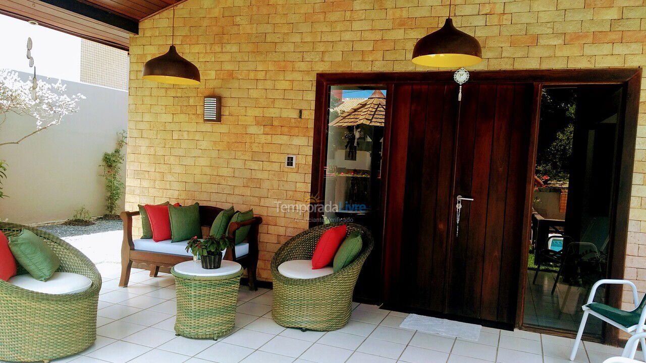 Casa para alquiler de vacaciones em Camaçari (Praia de Guarajuba)