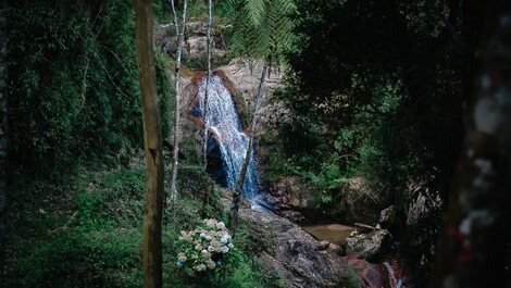 Uma das 3 cachoeiras 8 metros de altura