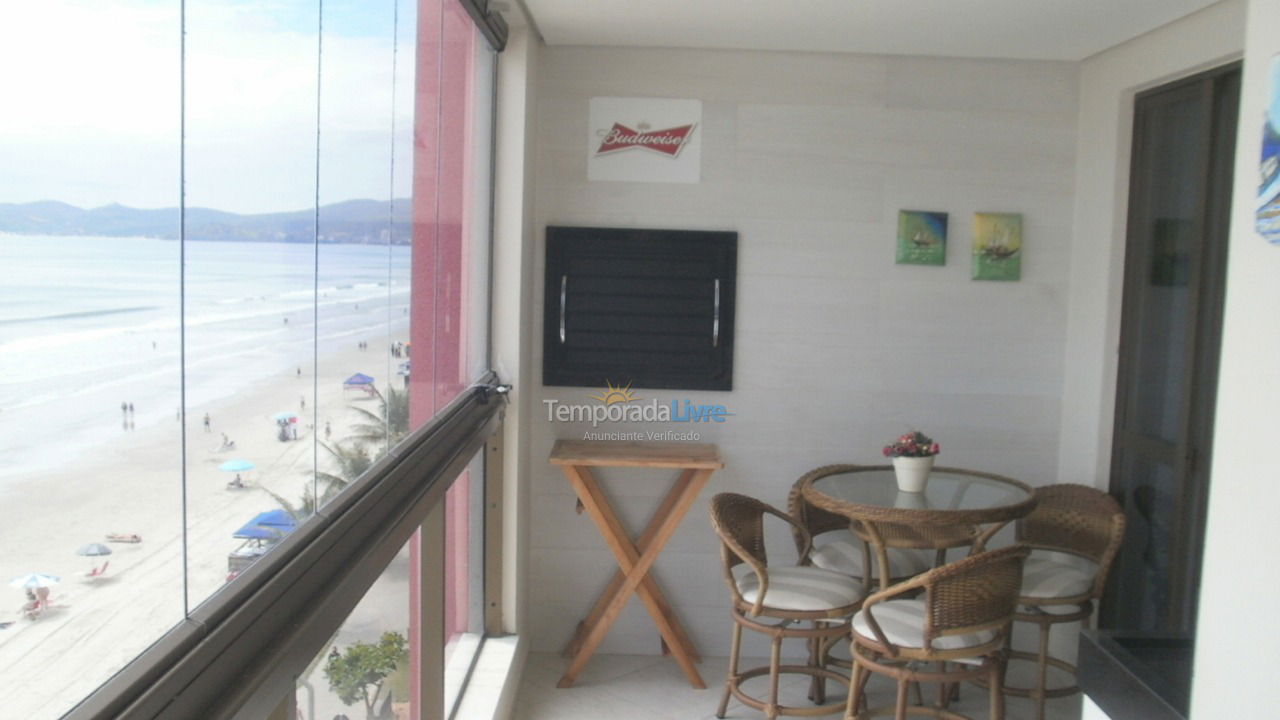 House for vacation rental in Itapema (Meia Praia)