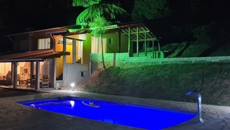 Ranch for rent in Mairiporã - Parque Suíço