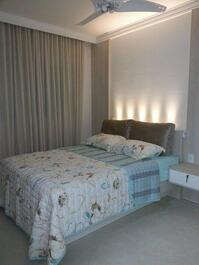Lindo Apartamento 3 dormitórios 200m mar Ingleses