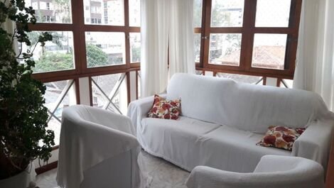 02 bedroom apartment in the center of Capão da Canoa.