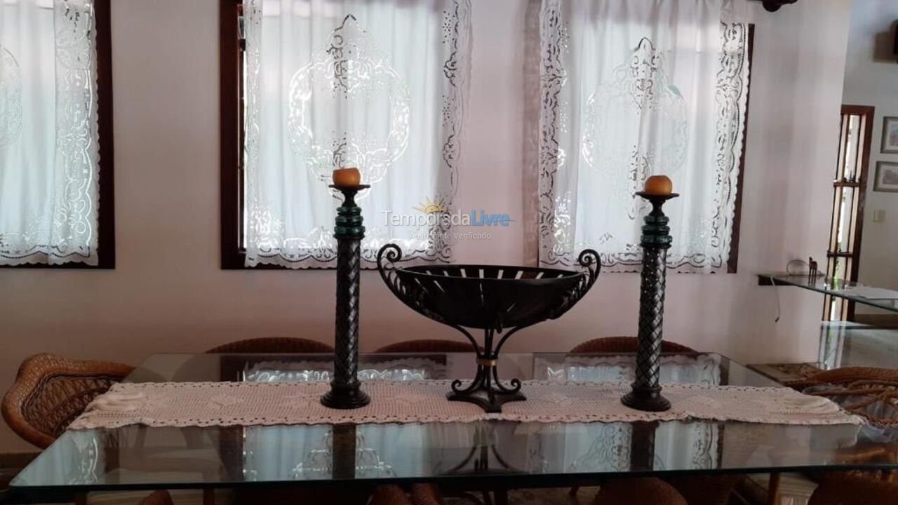 Casa para aluguel de temporada em Bertioga (Riviera de São Lourenço)