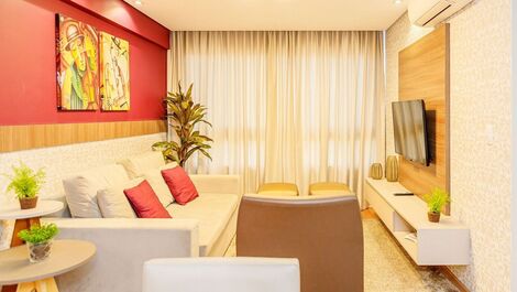 Beautiful and Luxurious 2 Bedroom Apartment Close to Covered Street