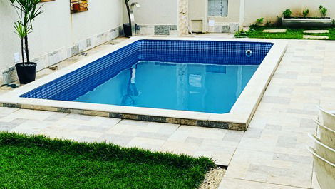 House with pool 150m from the sea Itanhaém 10min from Praia do Sonhos