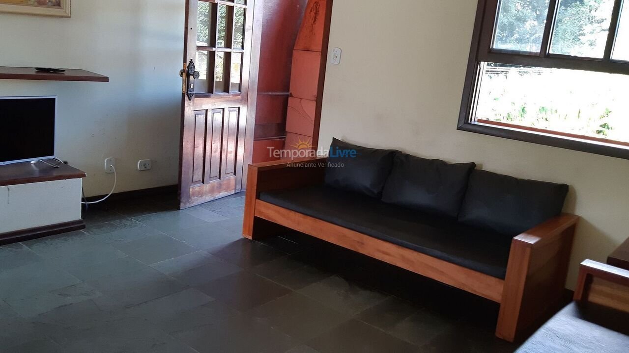 Apartamento para aluguel de temporada em Ubatuba (Maranduba)