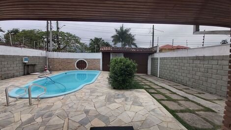 0060.00 - Maranduba - House With Swimming Pool - 5 Bedrooms - 12 People - 60M From The Sea