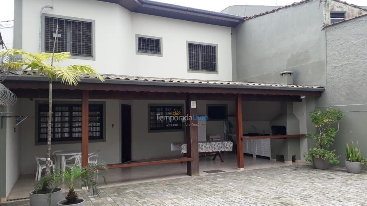 Casa para alquiler de vacaciones em Ubatuba (Praia Grande)
