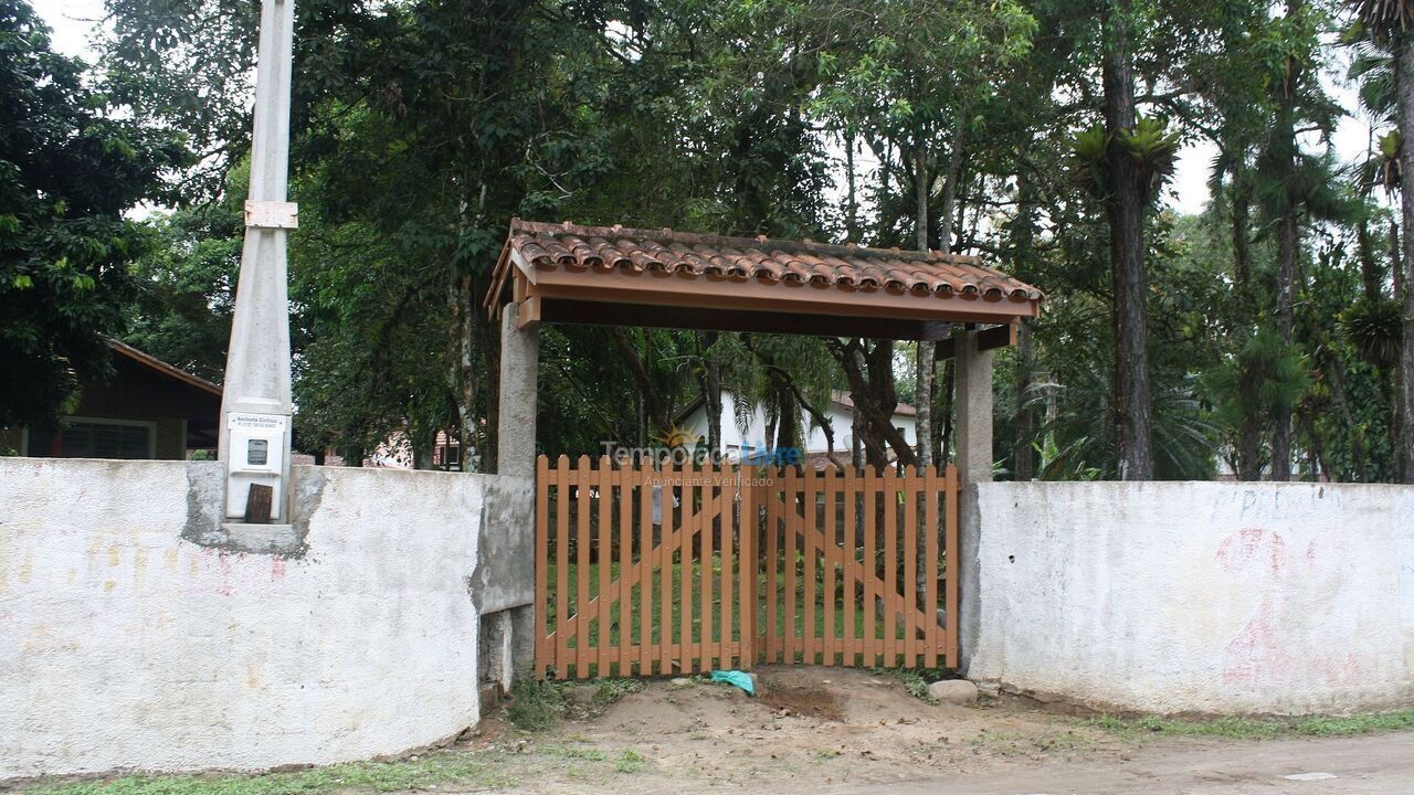 Casa para alquiler de vacaciones em Ubatuba (Maranduba)