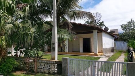 Casa para alugar em Ubatuba - Lagoinha