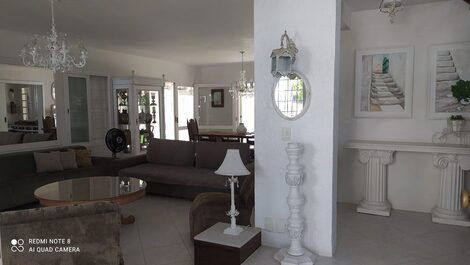 GUARANTEE EXCELLENT VACATION BEAUTIFUL HOUSE NEAR BEACH CENTRO CANASVIEIRAS