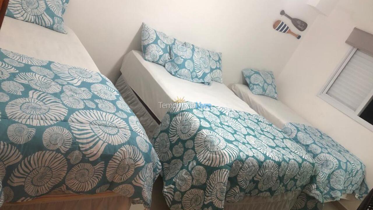 Casa para aluguel de temporada em Guarujá (Enseada)