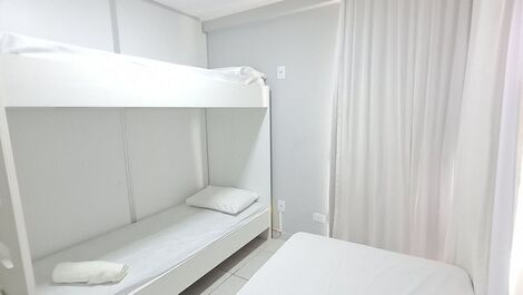 Flat 02 Quartos - Beach Class Muro Alto (D10A)