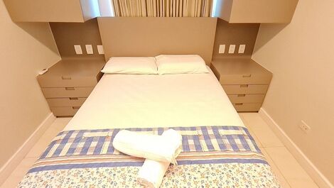 Flat 02 Quartos - Beach Class Muro Alto (D106)