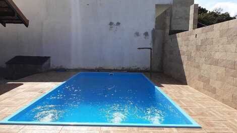Casa con piscina para hasta 12 personas, en Canto Grande, a 200 metros del mar