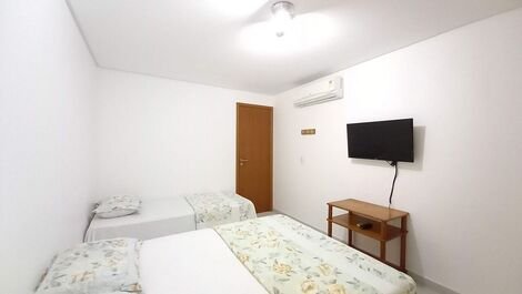 Flat 01 Bedroom - Carneiros Beach Resort (A06-5)