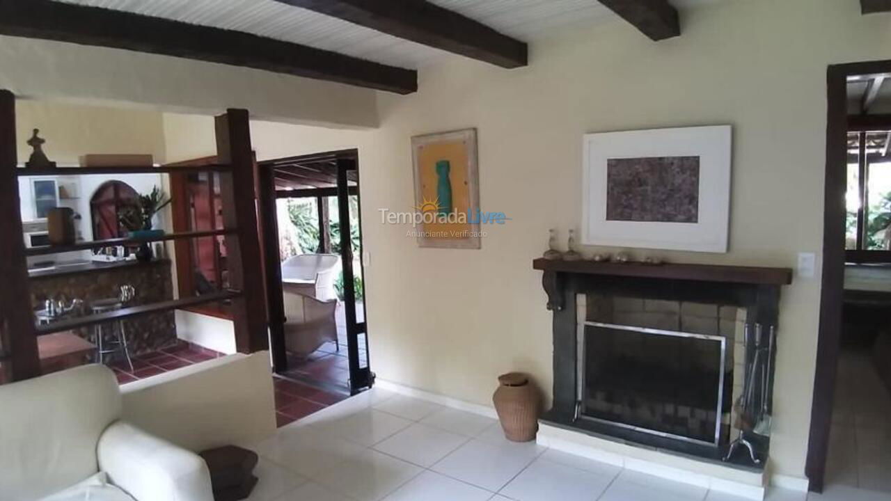 Casa para aluguel de temporada em São Sebastião (Maresias)